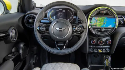 Cooper SE